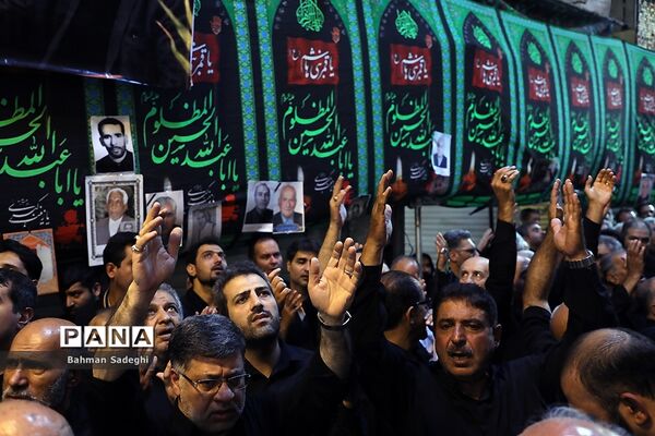 عزاداری تاسوعای حسینی در بازار تهران