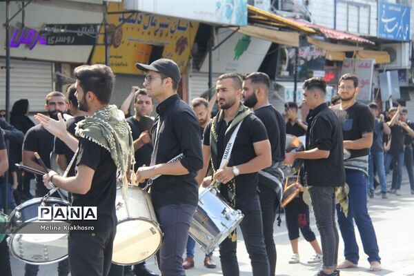 عزاداری روز عاشورا در محمودآباد