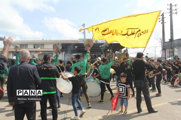 عزاداری روز عاشورا در محمودآباد