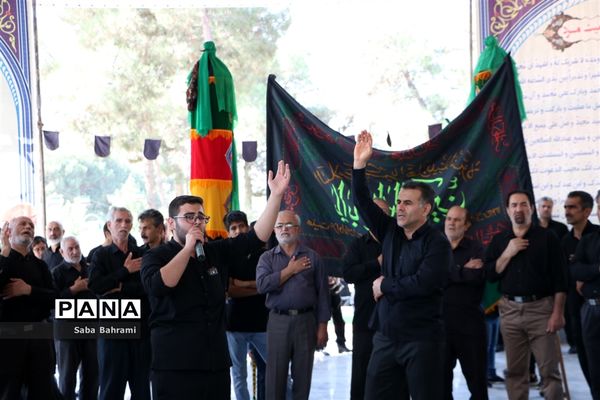 مراسم عزاداری روز عاشورا در شهر قدس