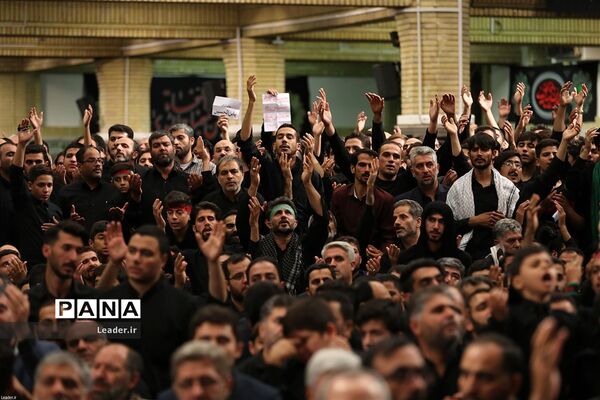 مراسم عزاداری حضرت اباعبدالله الحسین علیه‌السلام در شام غریبان