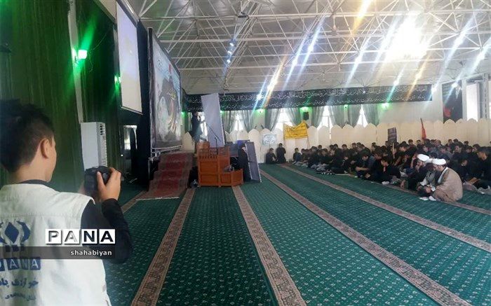 فرهنگ عاشورای حسینی باید در بین نوجوانان  ومردم گسترش یابد