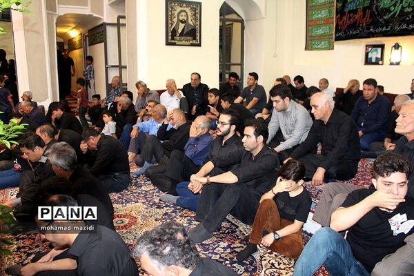 روضه‌خوانی در خانه‌های سنتی یزد