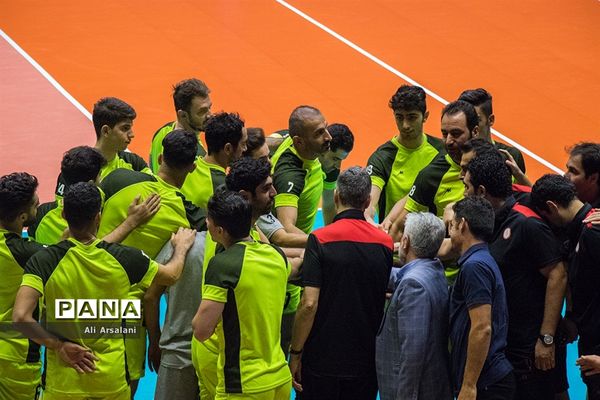 تمرین تیم والیبال شهرداری ارومیه