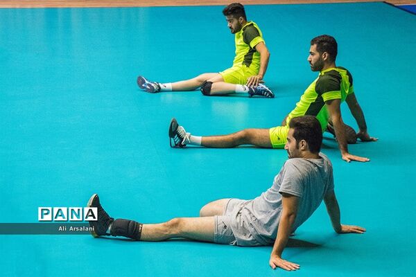 تمرین تیم والیبال شهرداری ارومیه