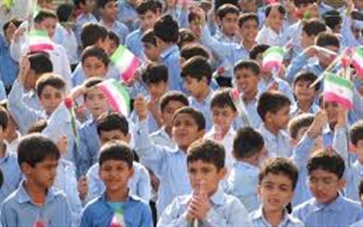 ثبت نام بیش از 300هزار دانش آموزثبت نام شدند