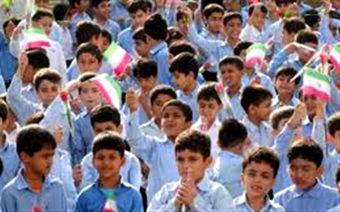 ثبت نام بیش از 300هزار دانش آموزثبت نام شدند