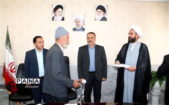 نیروهای خدوم پشتیبانی به معنای واقعی در عرصه تعلیم و تربیت کریمان مدارس هستند