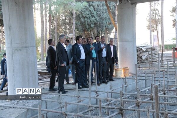 بازدید استاندار یزد از اردوگاه شهید رجایی محمدآباد