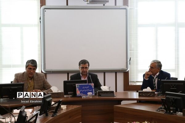 نشست شورای برنامه‌ریزی سازمان دانش‌آموزی خراسان رضوی