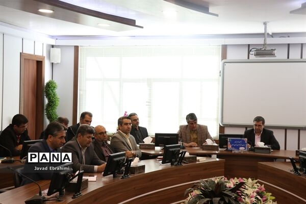 نشست شورای برنامه‌ریزی سازمان دانش‌آموزی خراسان رضوی