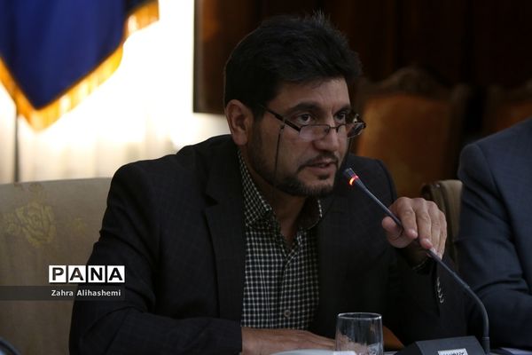 آیین رونمایی و الصاق نمادین برچسب سرویس مدارس شهر تهران