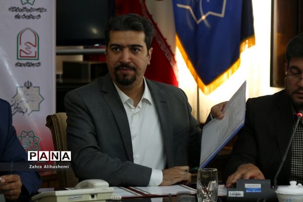 آیین رونمایی و الصاق نمادین برچسب سرویس مدارس شهر تهران