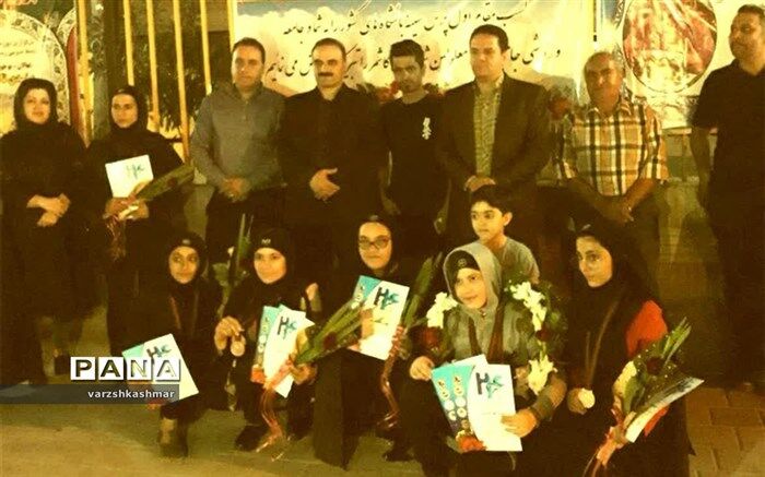 تیم کاراته بانوان کاشمر در مسابقات کشوری خوش درخشید