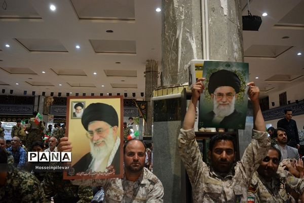 مراسم لبیک یا خامنه‌ای در شهرستان بیرجند