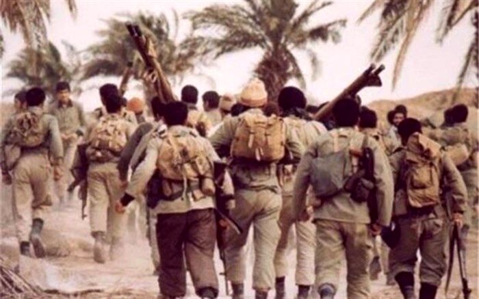 گرامیداشت خاطرات رزمندگان دلاور هشت سال جنگ تحمیلی در رادیو نمایش