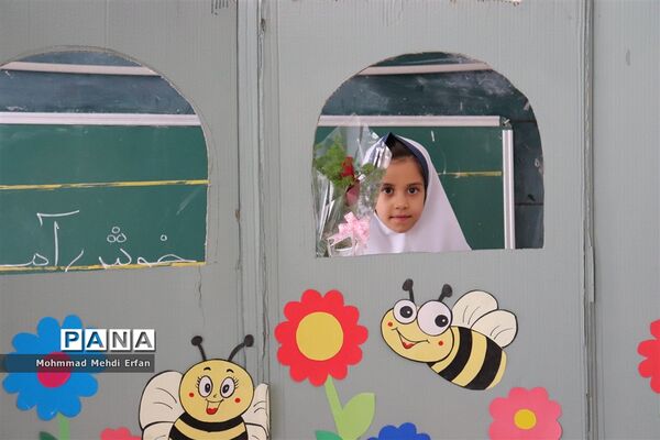 برگزاری جشن روز شکوفه ها در آباده