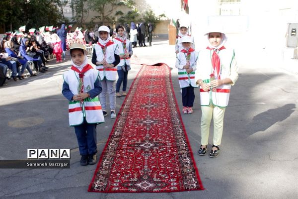 مراسم جشن شکوفه‌ها و غنچه‌ها در تبریز