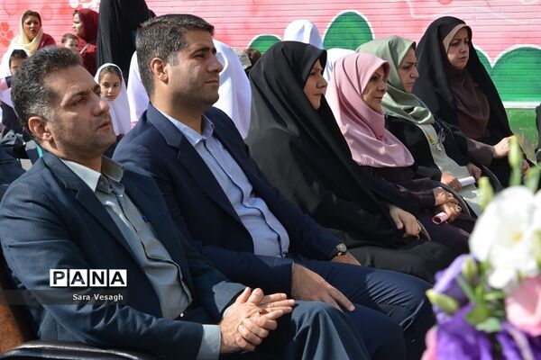 جشن شکوفه‌ها در مدارس شهریار