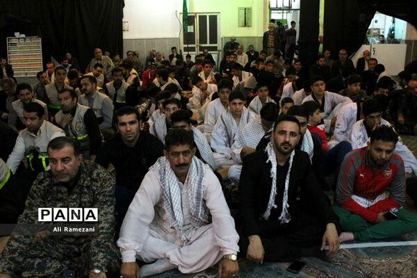 تجمع بزرگ عاشوراییان در قائمشهر