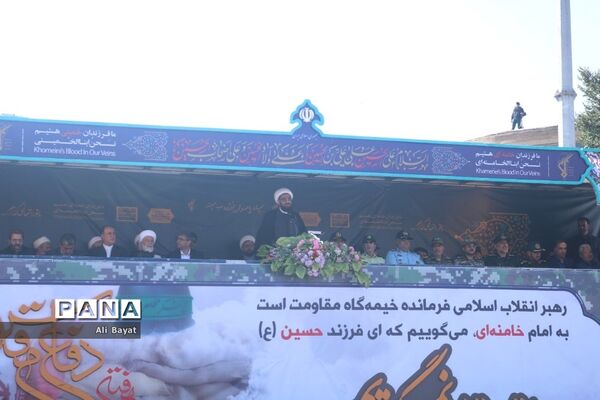 مراسم رژه نیروهای مسلح در همدان