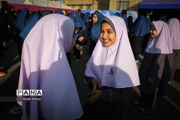 زنگ آغاز سال تحصیلی ۹۸ با حضور رئیس جمهوری