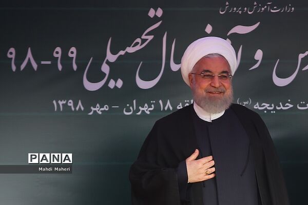 زنگ آغاز سال تحصیلی ۹۸ با حضور رئیس جمهوری