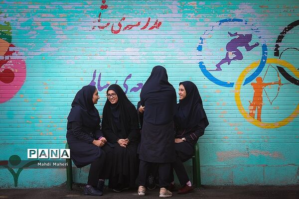 زنگ آغاز سال تحصیلی ۹۸ با حضور رئیس جمهوری