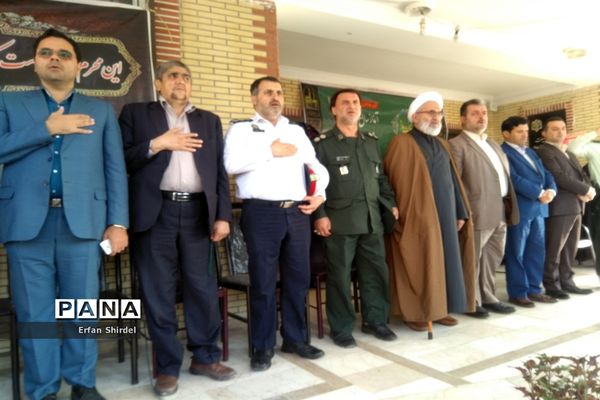 مراسم نمادین آغاز سال تحصیلی در قائمشهر