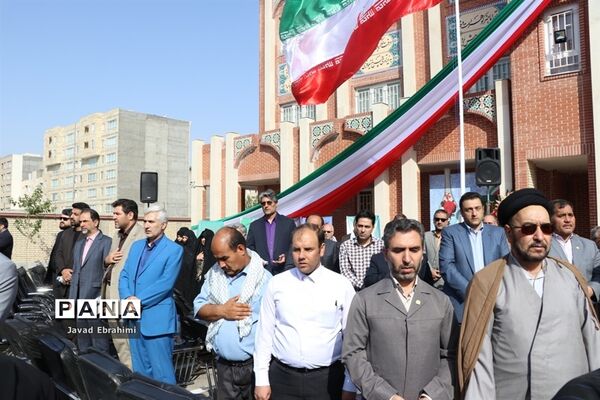 آیین استانی نواختن زنگ مهر و زنگ ایثار و شهادت در مشهد
