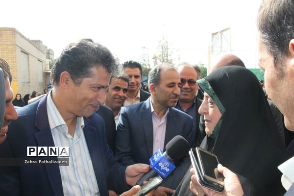 مراسم آغاز سال تحصیلی جدید در آموزشگاه فضیلت ناحیه یک بهارستان