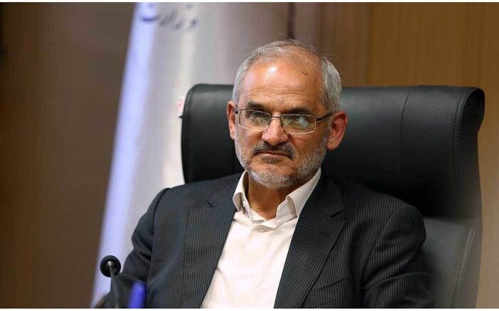 حاجی‌میرزایی: آیین‌نامه رتبه‌بندی معلمان  تا دو، سه هفته آینده به صحن دولت خواهد رسید