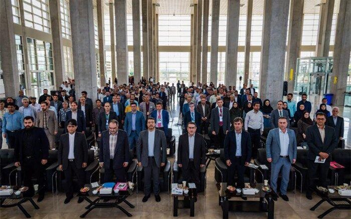 آغاز به کار سومین نمایشگاه مکانیزاسیون ماشین آلات و ادوات و تجهیزات کشاورزی شهرآفتاب