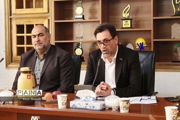 جلسه هیات اندیشه‌ورزی سازمان بسیج فرهنگیان سپاه شهدا آذربایجان غربی
