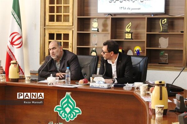 جلسه هیات اندیشه‌ورزی سازمان بسیج فرهنگیان سپاه شهدا آذربایجان غربی