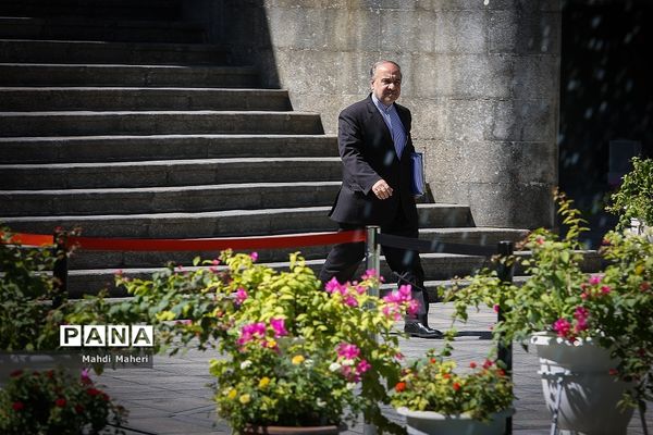 حاشیه جلسه هیات دولت