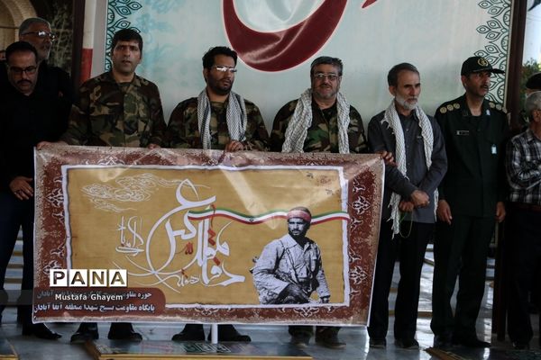 آیین غبارروبی گلزار شهدا به مناسبت سالروز شکست حصر آبادان