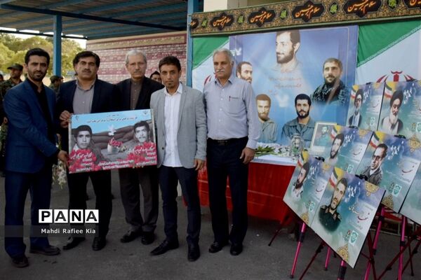 دیدار تیم‌های فوتبال ماشین‌سازی تبریز و شاهین بوشهر