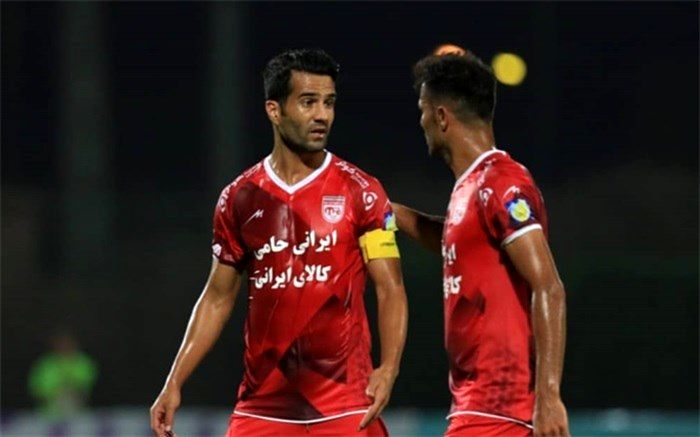 دو ستاره سپاهان و تراکتور محروم شدند