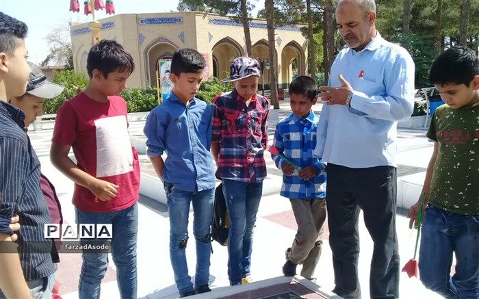 میثاق اعضای کانون پرورش فکری کودکان کاشمر با شهیدان