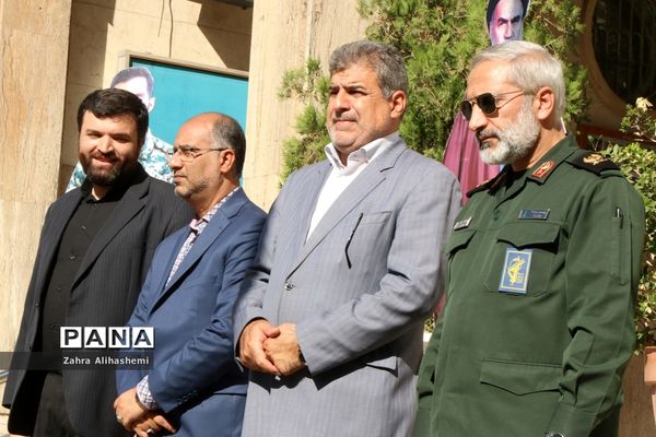 تشیع پیکر شهید گمنام در صبحگاه مشترک بسیج فرهنگیان تهران