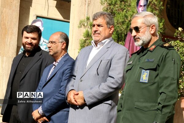 تشیع پیکر شهید گمنام در صبحگاه مشترک بسیج فرهنگیان تهران