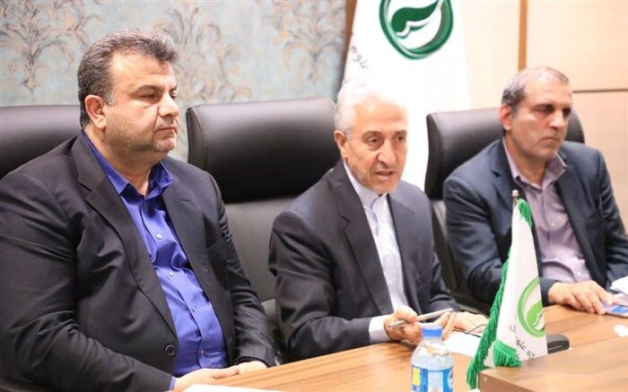 غلامی: صدمات سیاست غلط واردات کالا و علم به دانشگاه‌ها ترمیم‌ناپذیر است