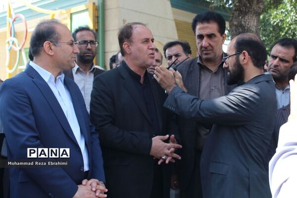 اعزام کاروان تجهیزات ورزشی و بهداشتی به آموزش و پرورش شهرستان‌ها و مناطق استان همدان