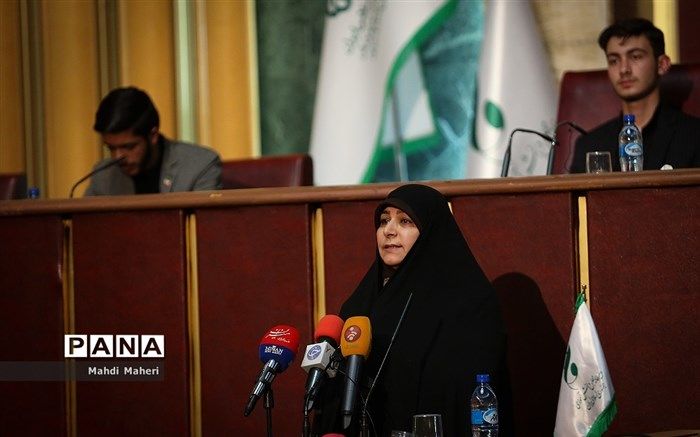 پناهی‌روا: آگاهی‌بخشی برای اجرایی شدن سند تحول یکی از رخدادهای مجلس دانش‌آموزی است