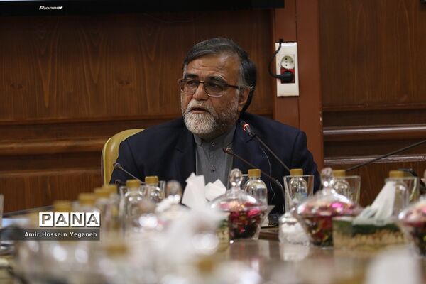 نشست خبری معاون فرهنگی اجتماعی سازمان منطقه آزاد کیش