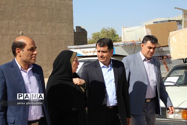 کارناوال تجهیزات مدارس کم برخوردار در استان یزد