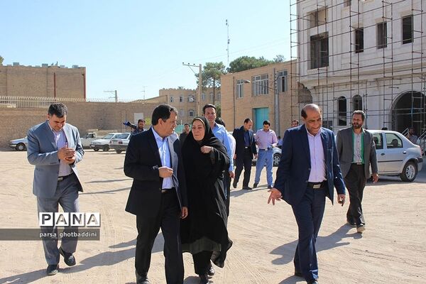 کارناوال تجهیزات مدارس کم برخوردار در استان یزد