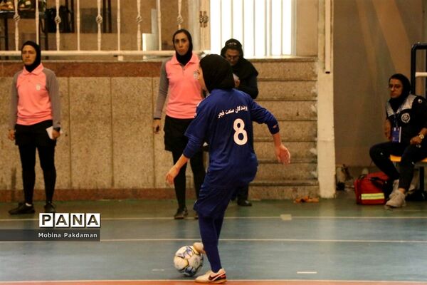 بازی فوتسال شهروند ساری و پویندگان شیراز