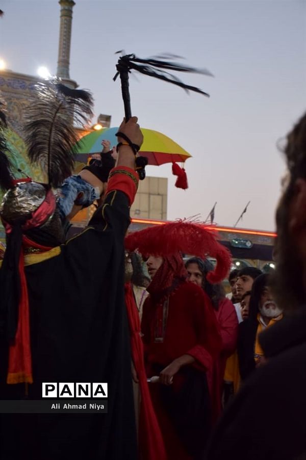 حرکت نمادین کاروان اسرای کربلا در قم